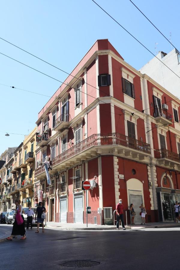 Due Passi Dal Borgo Antico 3 Apartment Bari Exterior foto